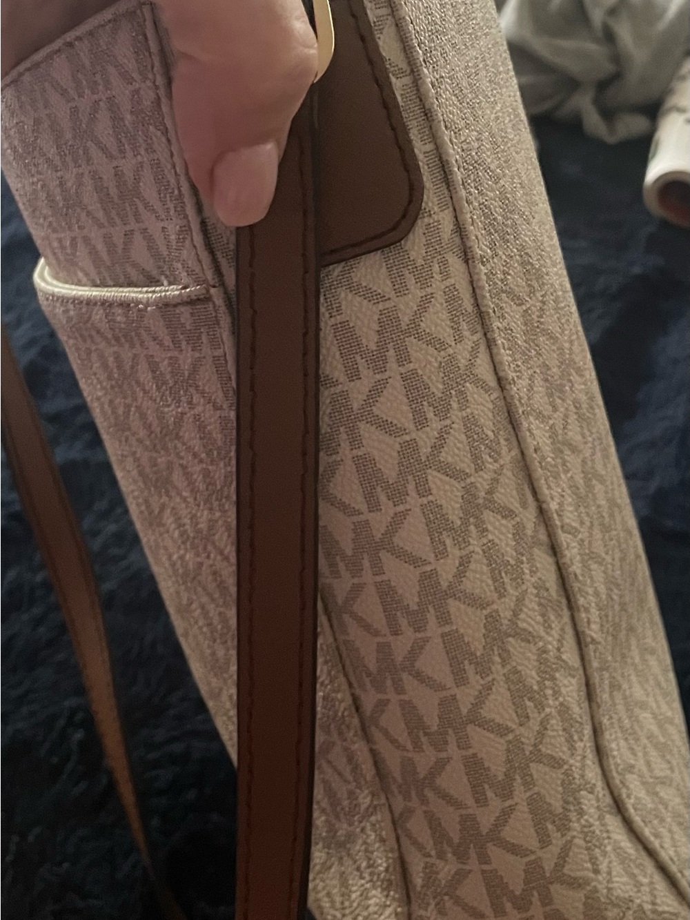 Michael Kors Cream Logo Shoulder Bag with Brown Strap - Picture 11 of 11
